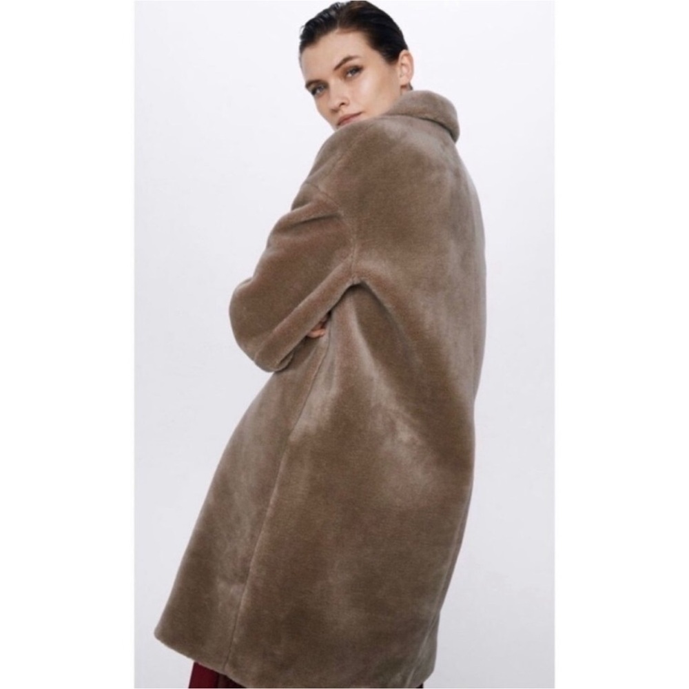 Zara Women's Cozy Brown Teddy Jacket - Picture 2 of 4